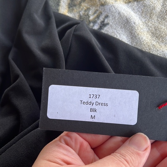 Julian Chang “Teddy Dress” - Picture 10 of 11